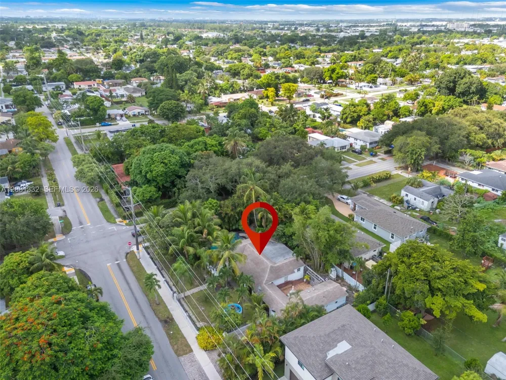 2407 Washington St Hollywood, FL 33020