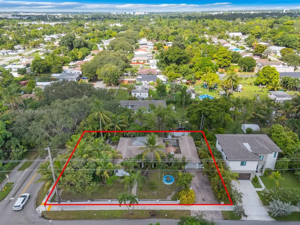2407 Washington St Hollywood, FL 33020