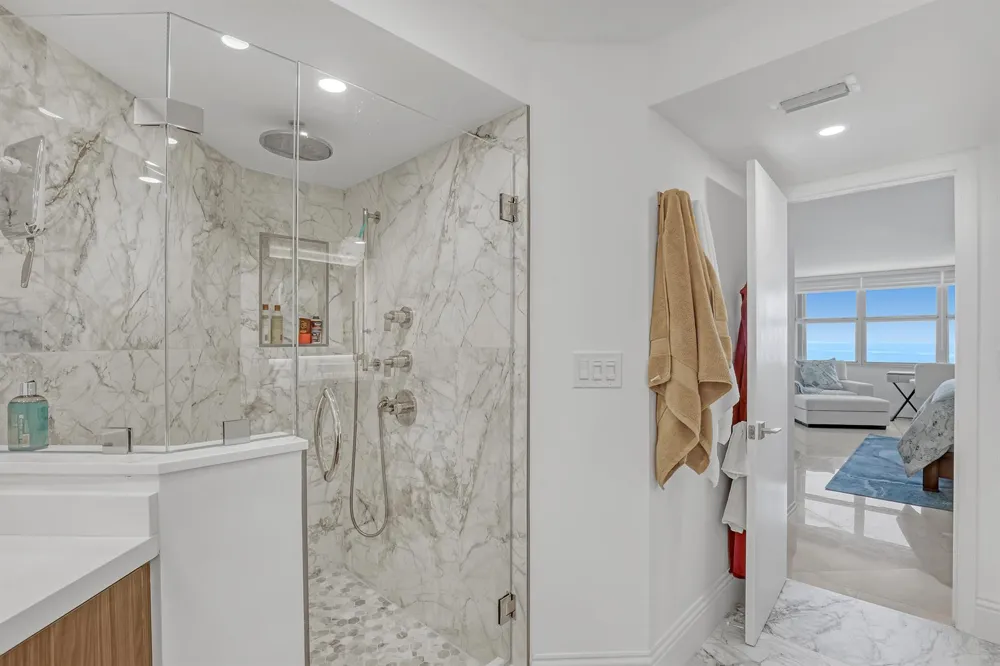 5200 OCEAN DRIVE #1703 Singer Island, FL 33404