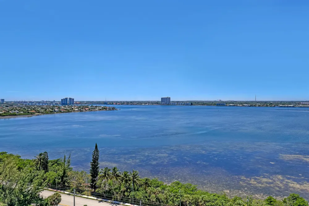 5200 OCEAN DRIVE #1703 Singer Island, FL 33404