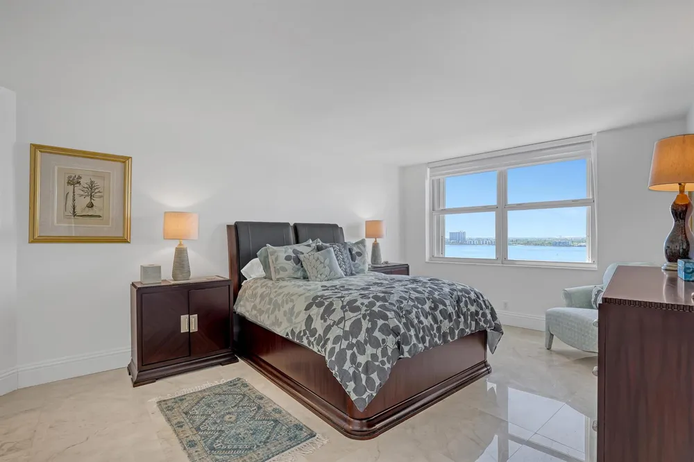 5200 OCEAN DRIVE #1703 Singer Island, FL 33404