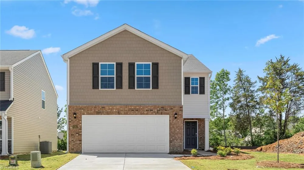 622 Beechwood Circle Thomasville, NC 27360
