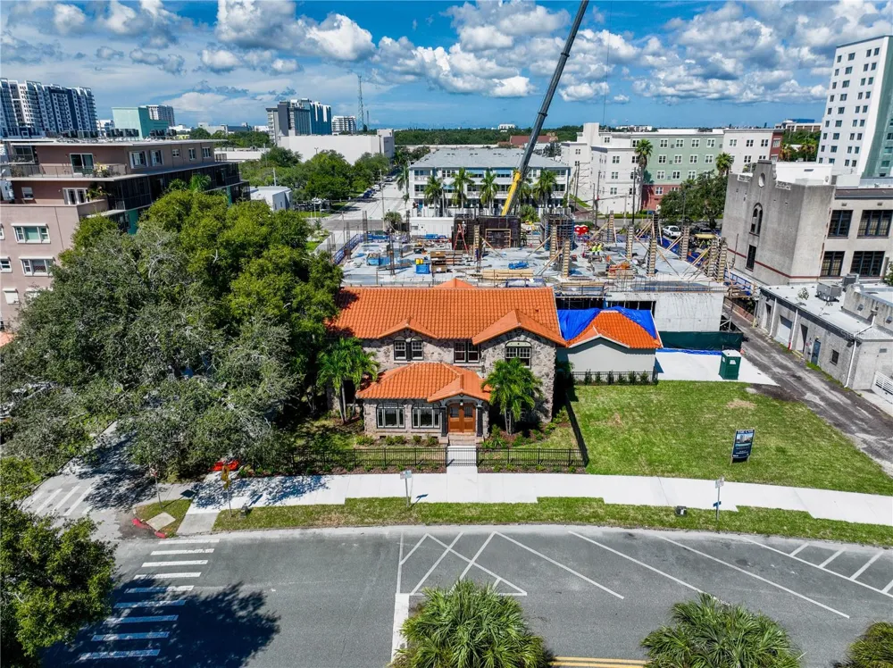 749 BURLINGTON AVENUE #200 St Petersburg, FL 33701
