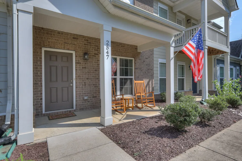 2547 Hidden Creek Ct Columbia, TN 38401