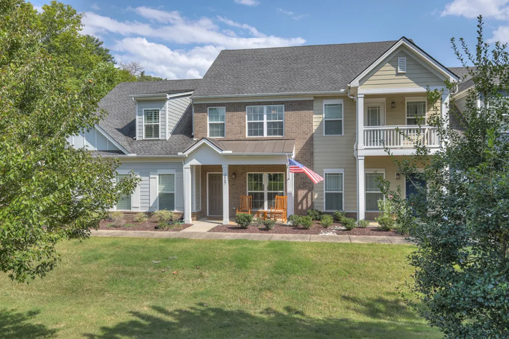 2547 Hidden Creek Ct Columbia, TN 38401