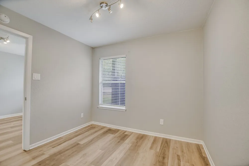 3204 Menchaca Road #313 Austin, TX 78704