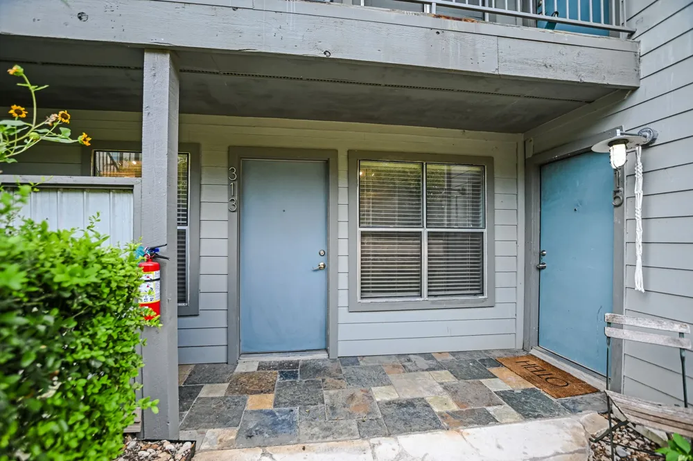 3204 Menchaca Road #313 Austin, TX 78704
