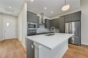 5921 Hiline Road #1203 Austin, TX 78734