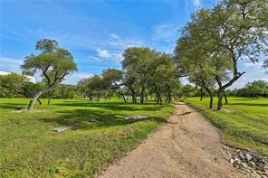 5921 Hiline Road #1203 Austin, TX 78734