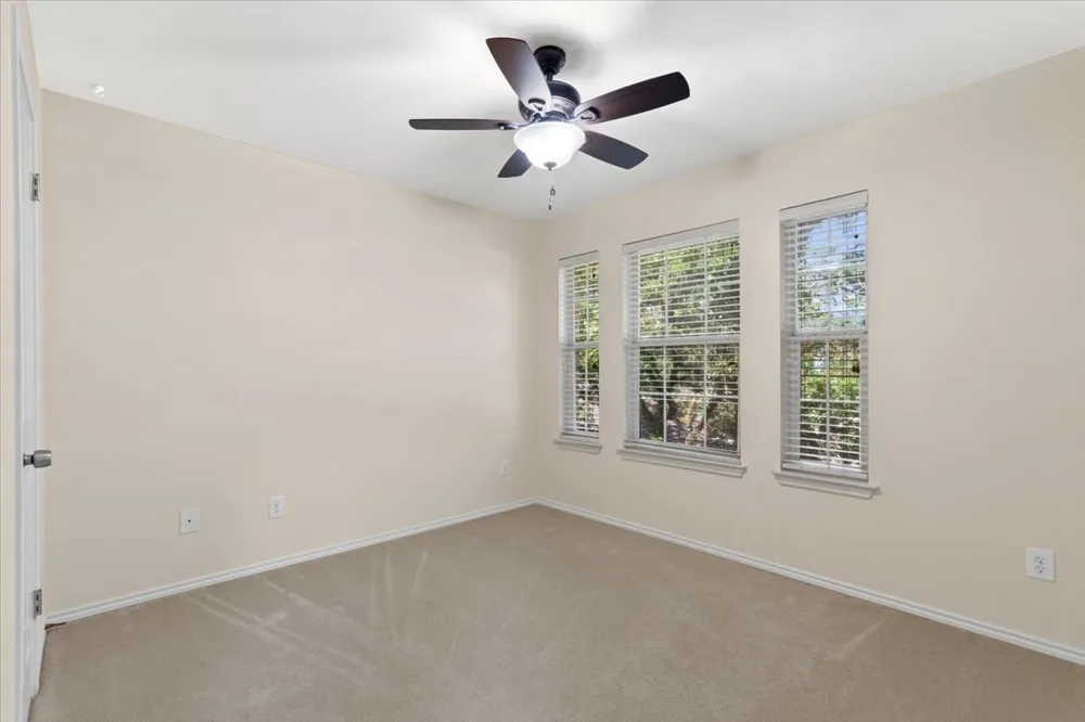 207 Colby Lane Cedar Park, TX 78613