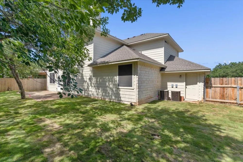 207 Colby Lane Cedar Park, TX 78613