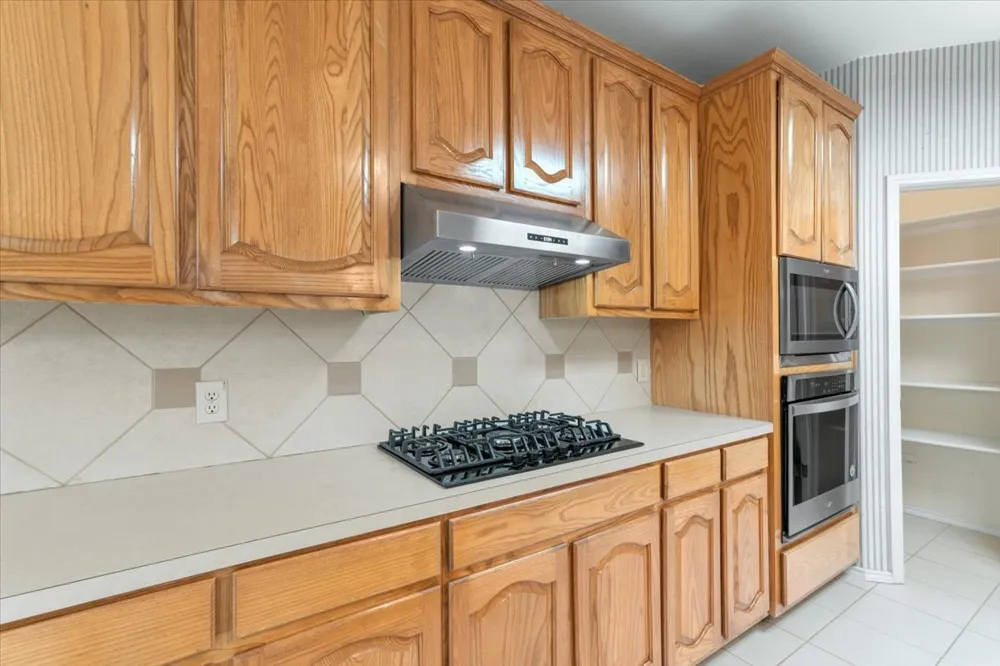 207 Colby Lane Cedar Park, TX 78613