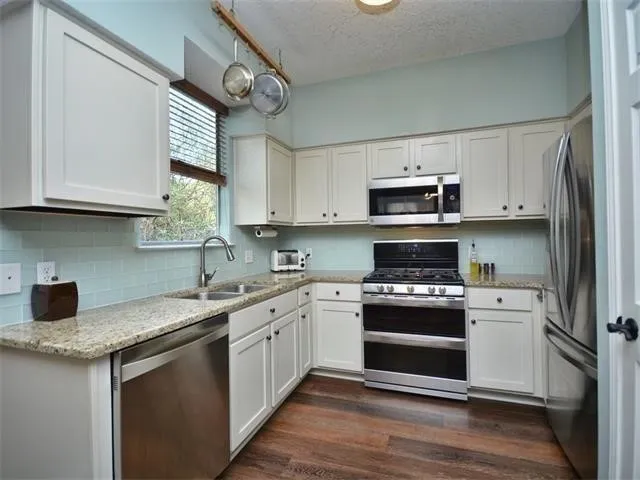 7508 Windrush Drive Austin, TX 78729