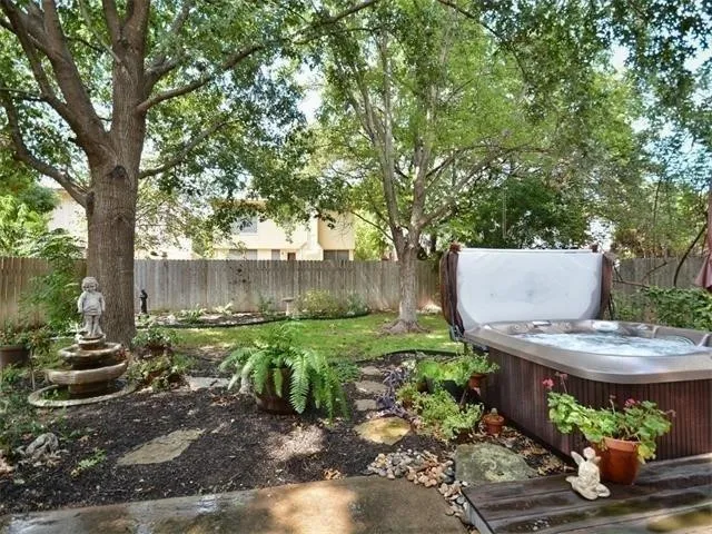 7508 Windrush Drive Austin, TX 78729
