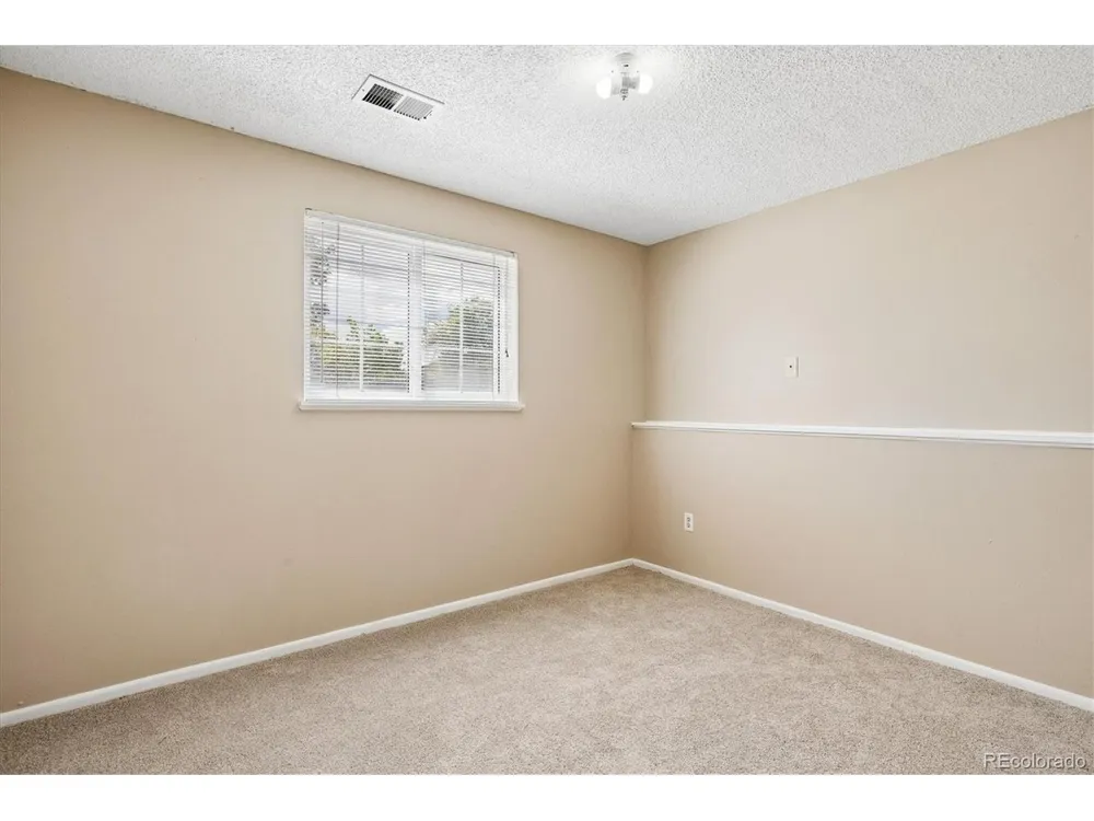 3058 S Jasper Way Aurora, CO 80013