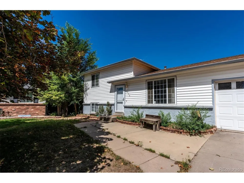 3058 S Jasper Way Aurora, CO 80013