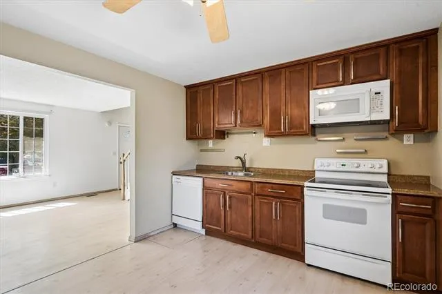 3058 S Jasper Way Aurora, CO 80013