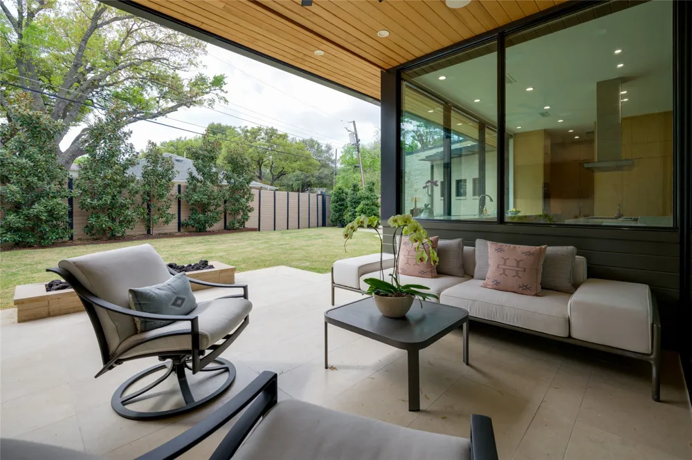 5736 Stonegate Road Dallas, TX 75209