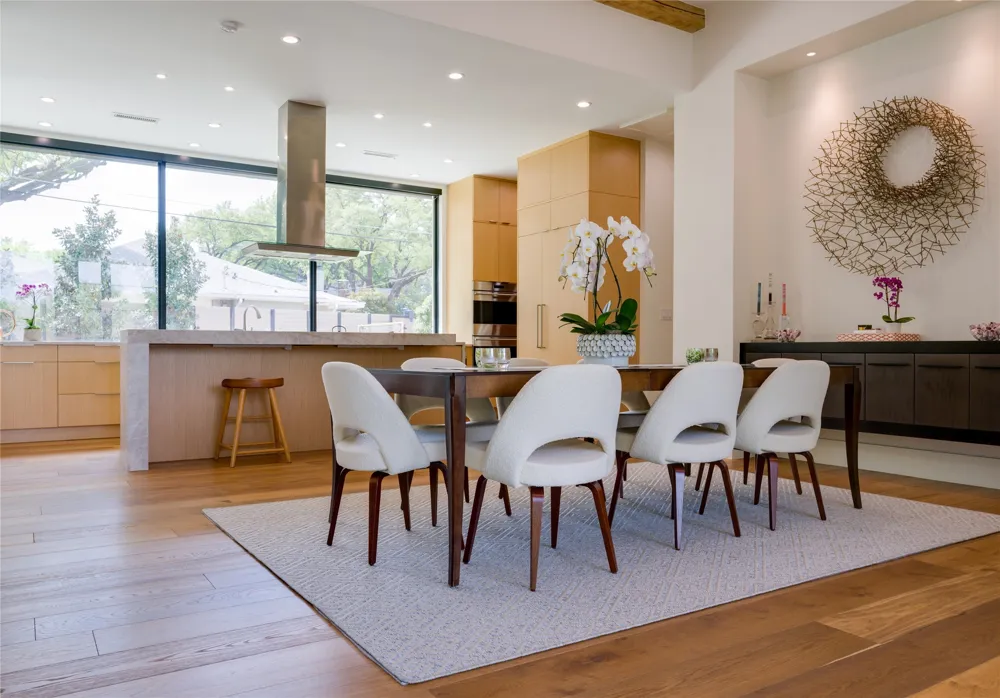 5736 Stonegate Road Dallas, TX 75209