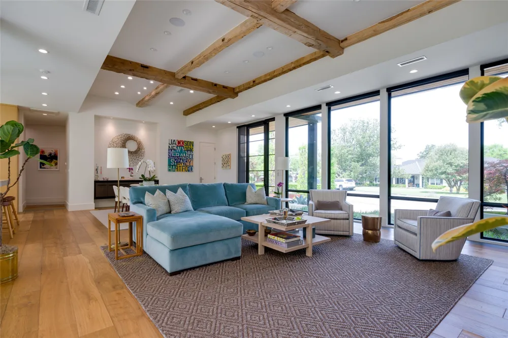 5736 Stonegate Road Dallas, TX 75209