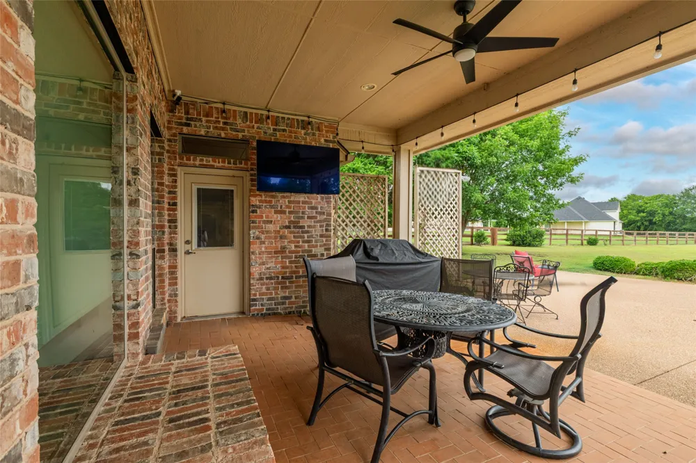 2304 Chipping Campden Road Denton, TX 76226
