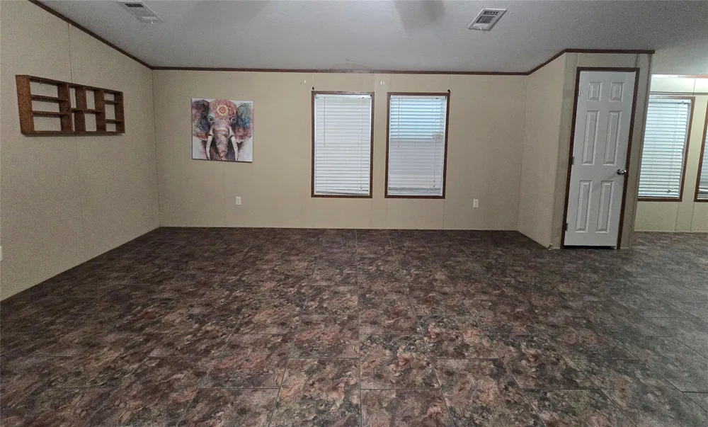 310 Vann Road #C Highlands, TX 77562