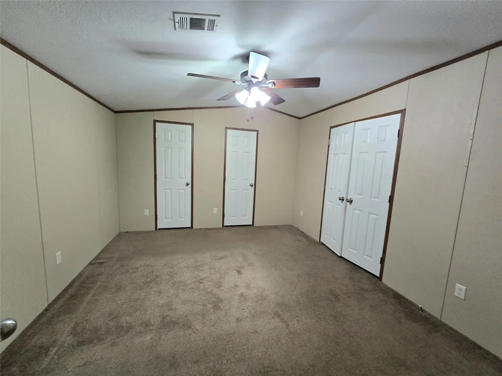 310 Vann Road #C Highlands, TX 77562