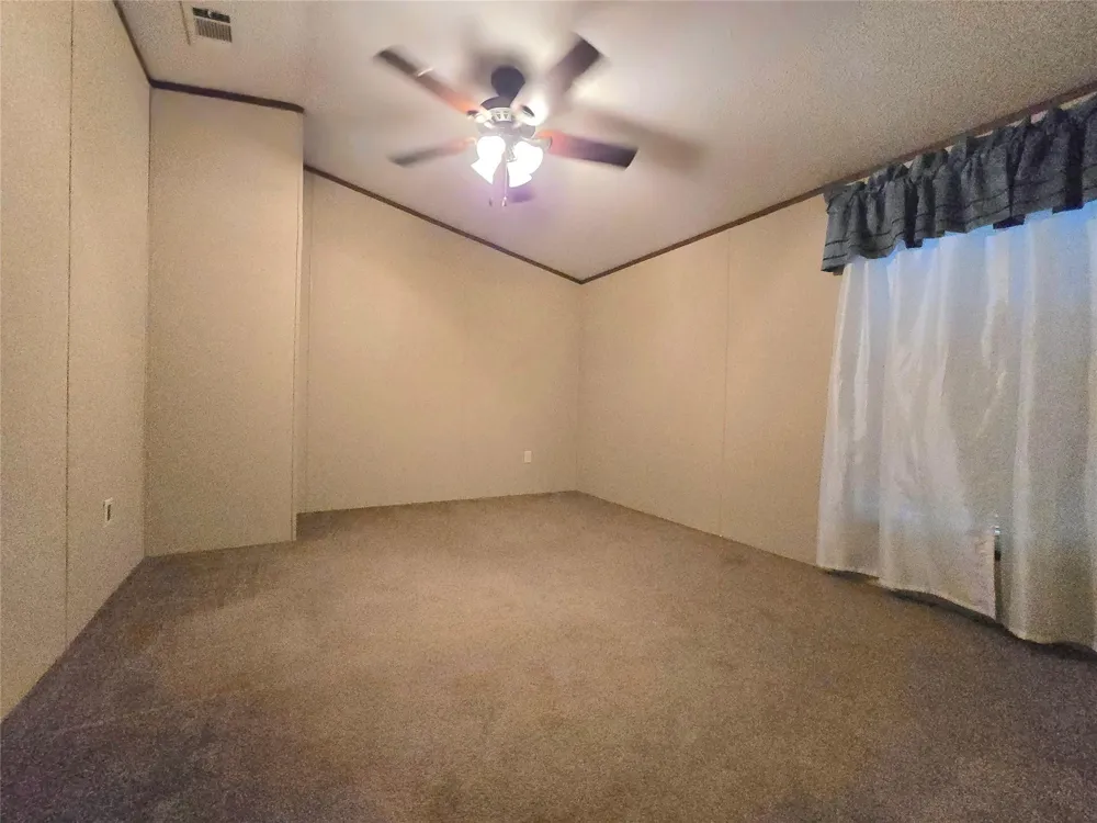 310 Vann Road #C Highlands, TX 77562