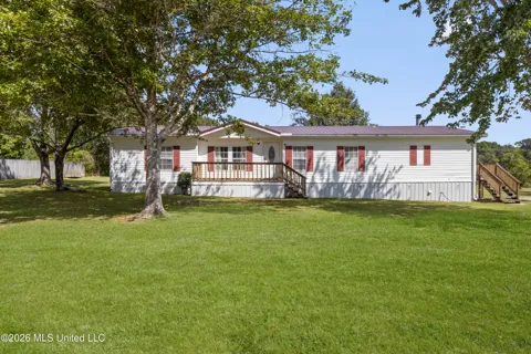 19678 Cardinal Cove Drive