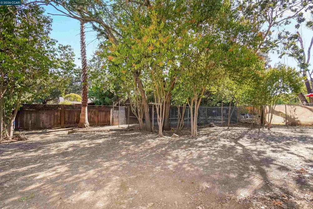 2812 Cowell Concord, CA 94518