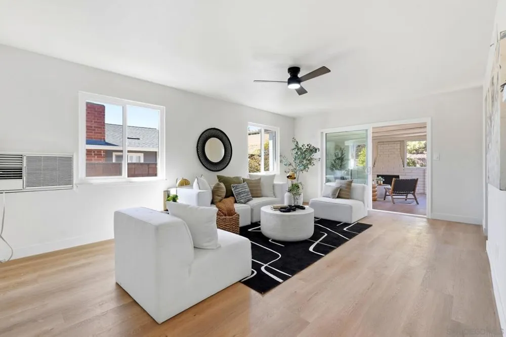 8262 Beaver Lake Drive San Diego, CA 92119