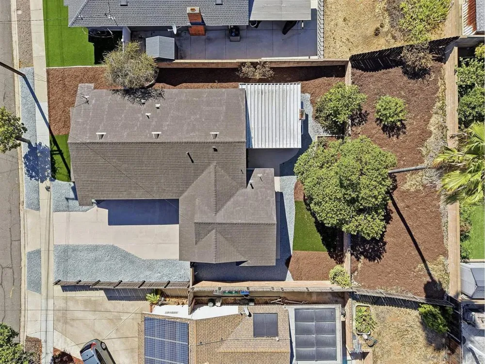 8262 Beaver Lake Drive San Diego, CA 92119