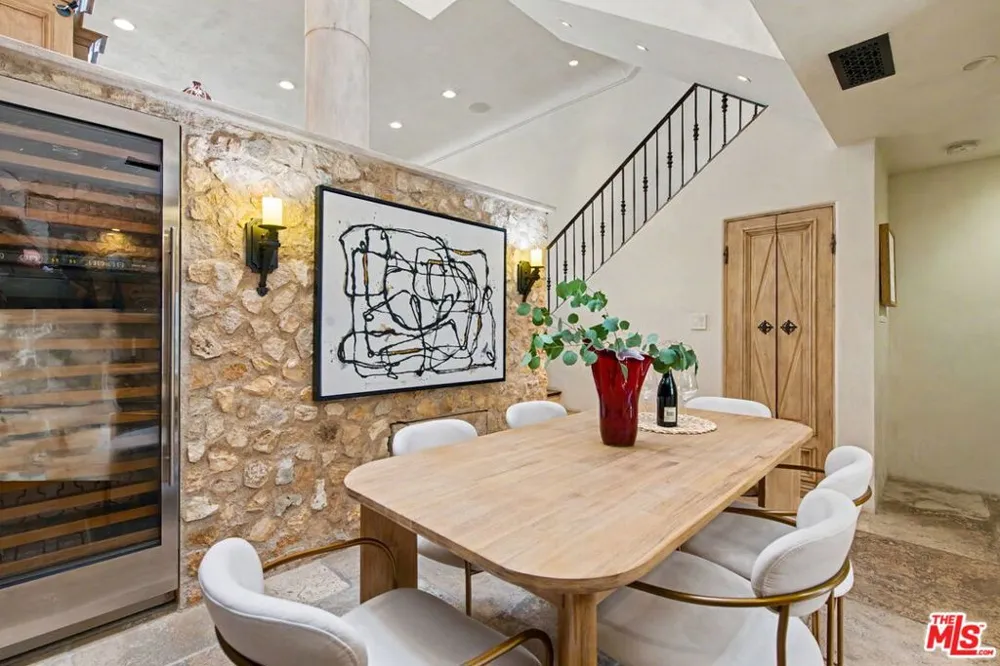 2408 34th Street #4 Santa Monica, CA 90405