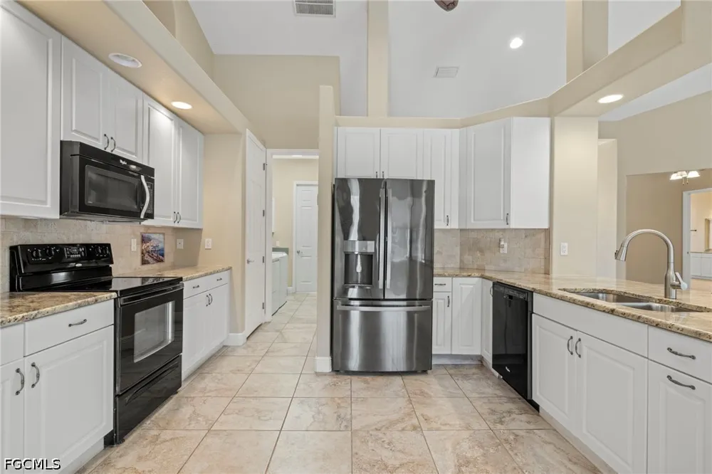 SW 27th Place Cape Coral, FL 33914