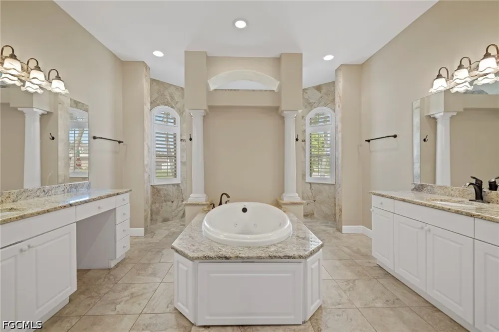 SW 27th Place Cape Coral, FL 33914
