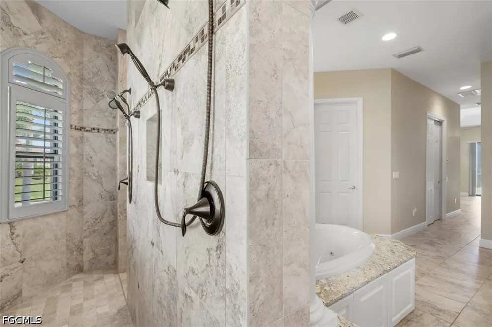 SW 27th Place Cape Coral, FL 33914
