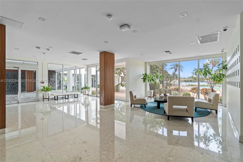 9100 W Bay Harbor Dr #5B Bay Harbor Islands, FL 33154