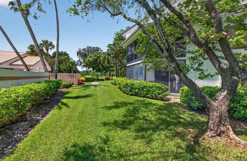 7338 CLUNIE PLACE #13702 Delray Beach, FL 33446