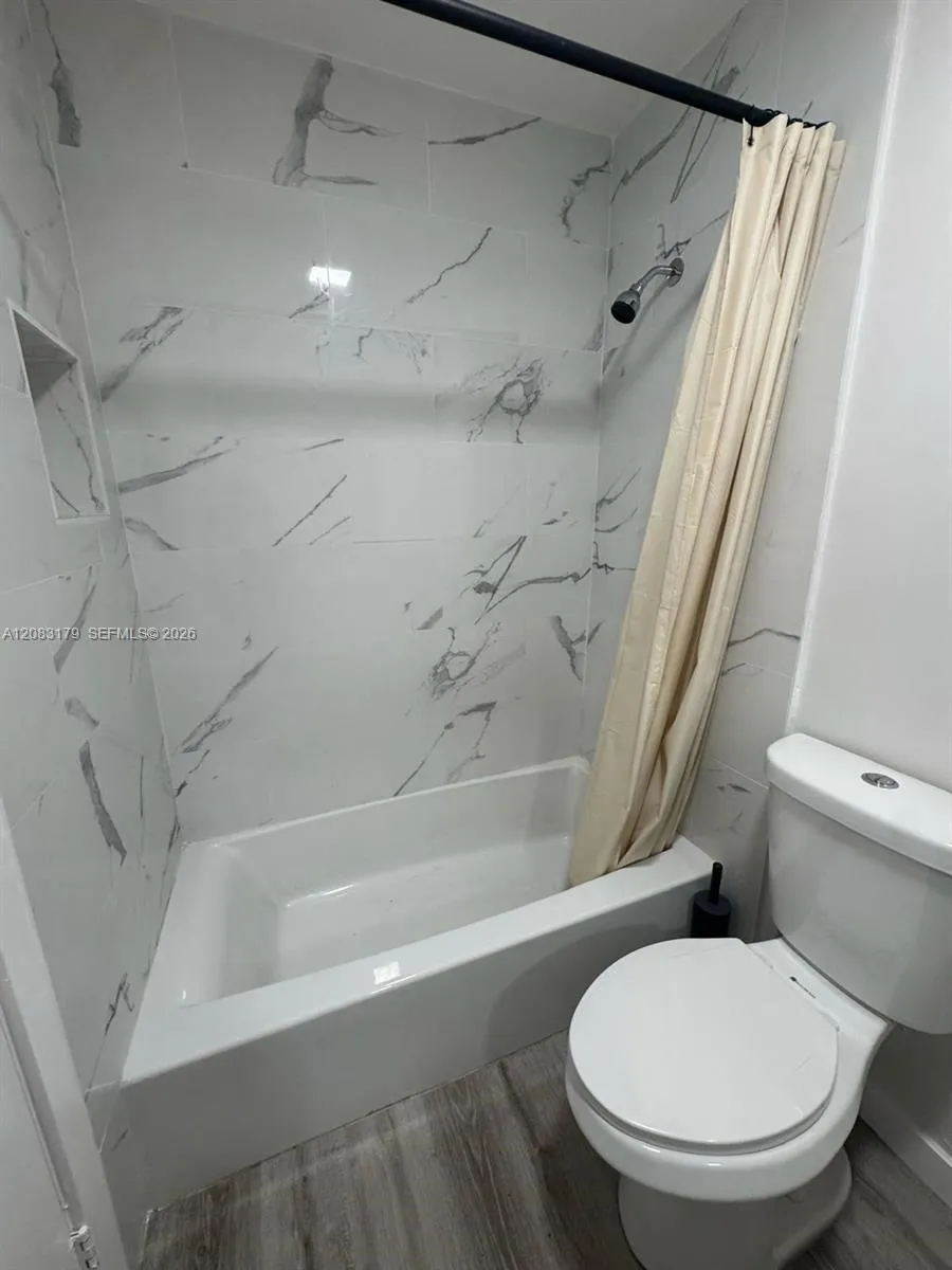 3408 SW 112th Ave #6-6 Miami, FL 33165