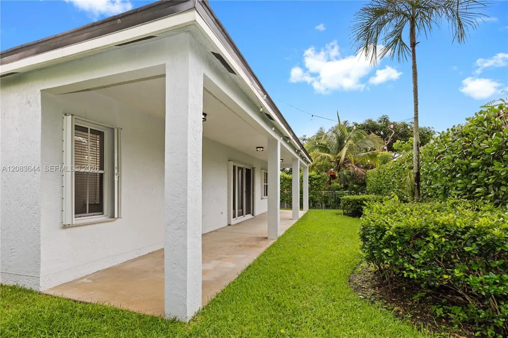 776 Lavender Cir #0 Weston, FL 33327