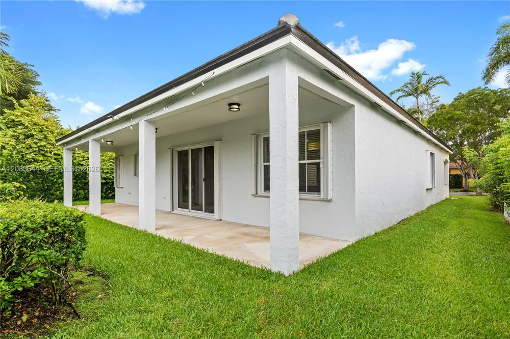 776 Lavender Cir #0 Weston, FL 33327