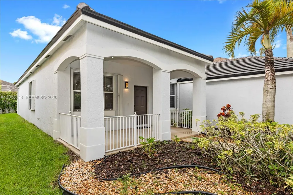 776 Lavender Cir #0 Weston, FL 33327