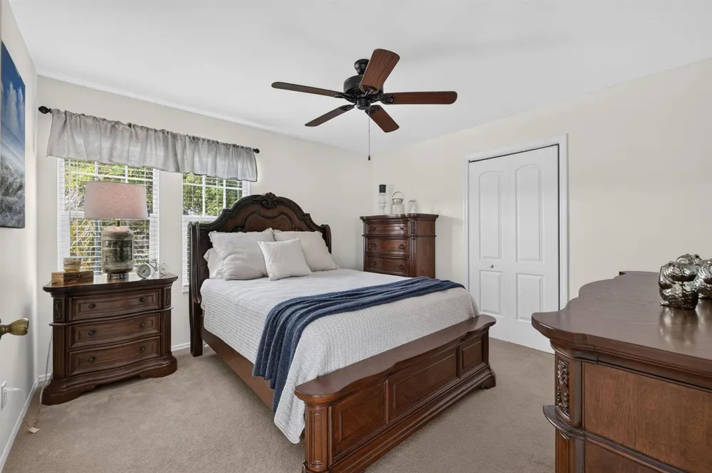 1975 WESTMINSTER CIRCLE #4 Vero Beach, FL 32966