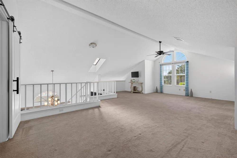 1975 WESTMINSTER CIRCLE #4 Vero Beach, FL 32966