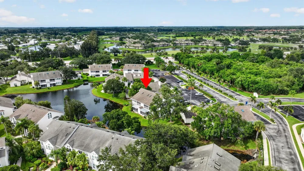 1975 WESTMINSTER CIRCLE #4 Vero Beach, FL 32966
