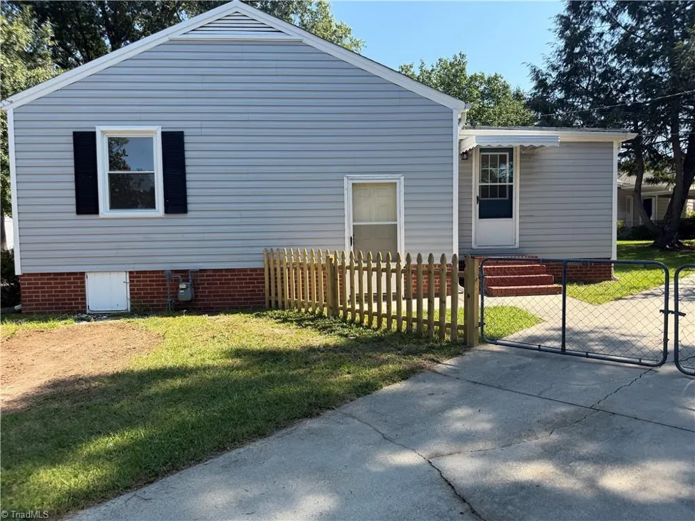 213 Watson Drive Burlington, NC 27217