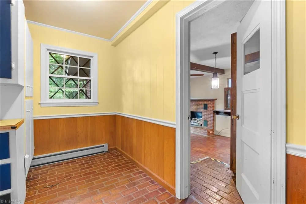 386 Broad Street Denton, NC 27239