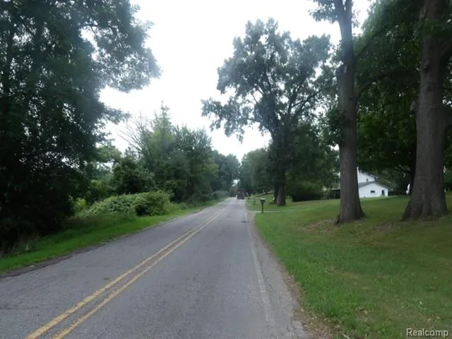 6332 Wells Road Napoleon Township, MI 49201