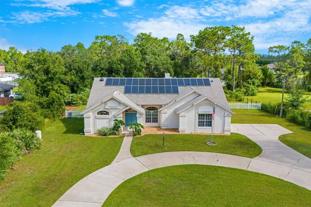 20403 QUINLAN STREET Orlando, FL 32833