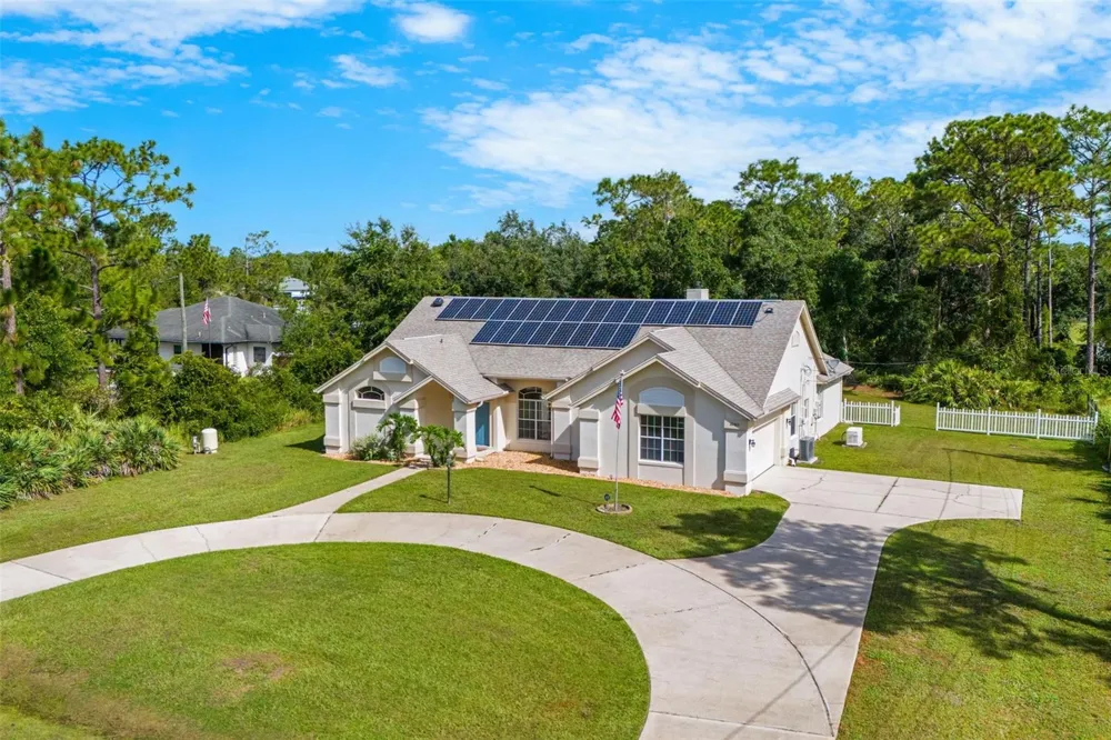 20403 QUINLAN STREET Orlando, FL 32833